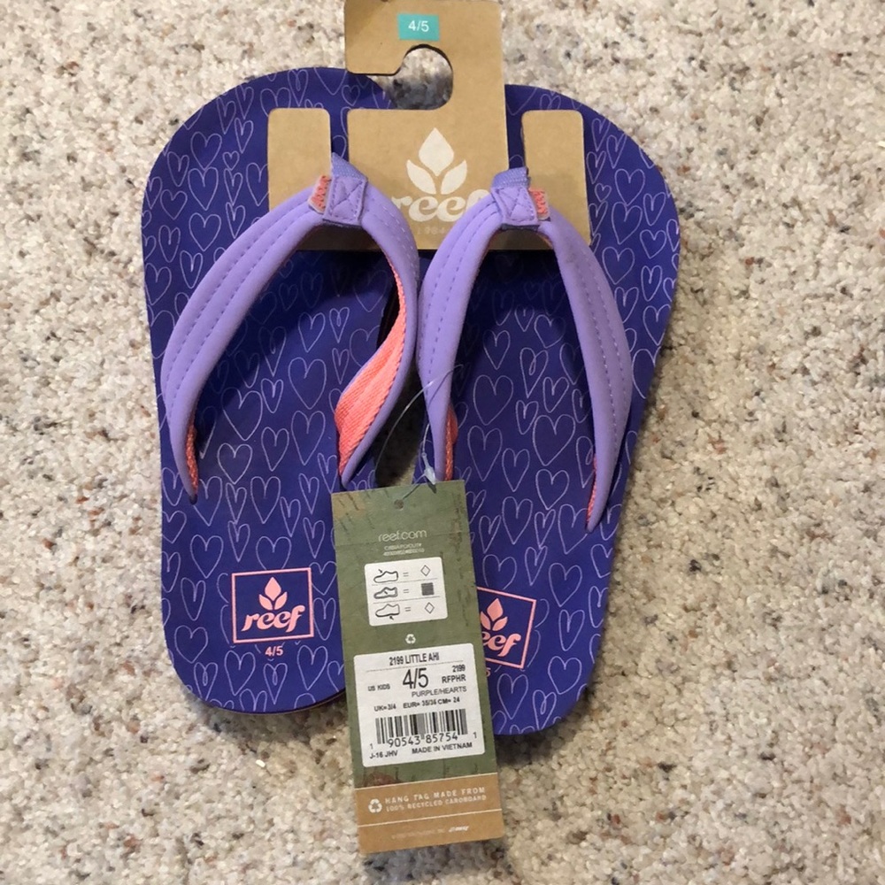 Reef sandals size 4/5